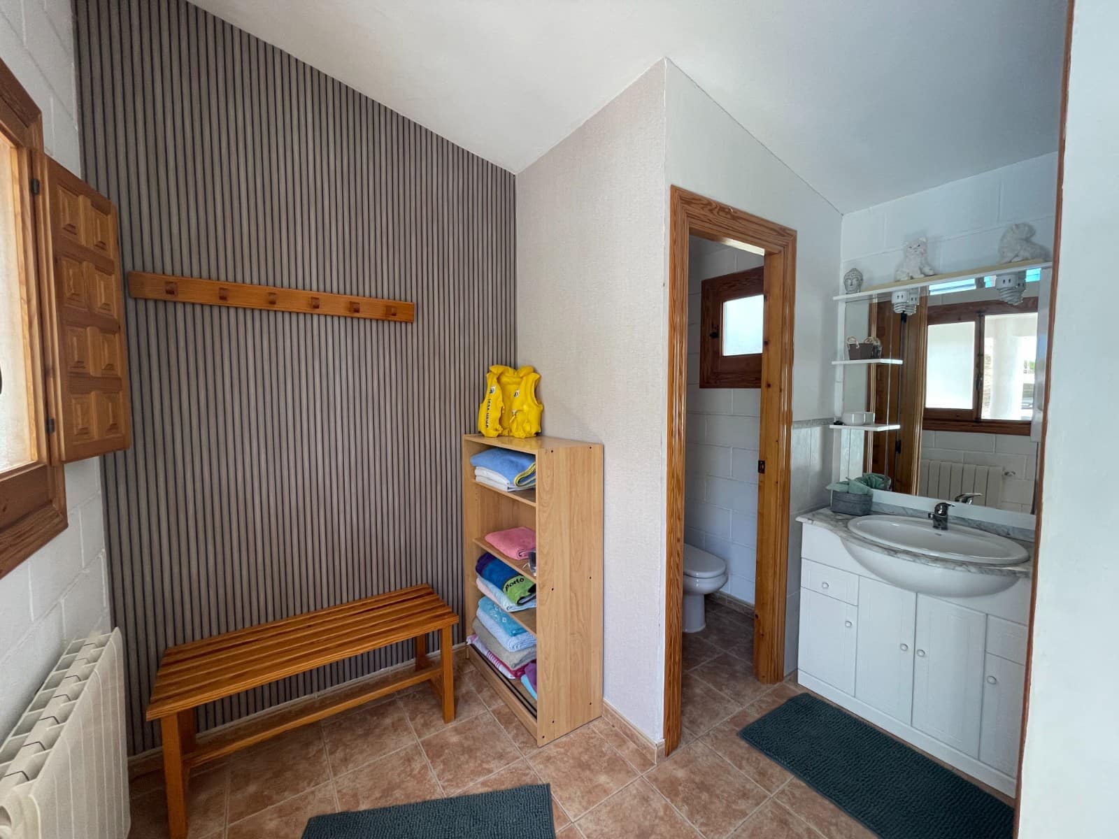 13 soveværelse Finca/Landehus til salg i Elda med swimmingpool garage - € 899.000 (Ref: 10136361)