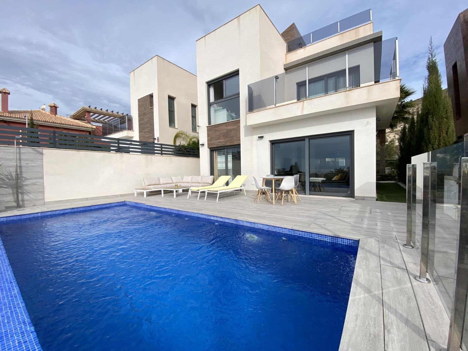 3 camera da letto Villa in vendita in Finestrat con piscina garage - 725.000 € (Rif: 10136364)