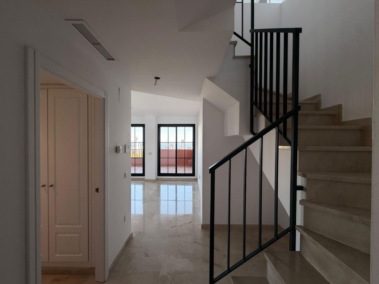 3 soveværelse Penthouse til salg i Finestrat med swimmingpool garage - € 525.000 (Ref: 10158832)