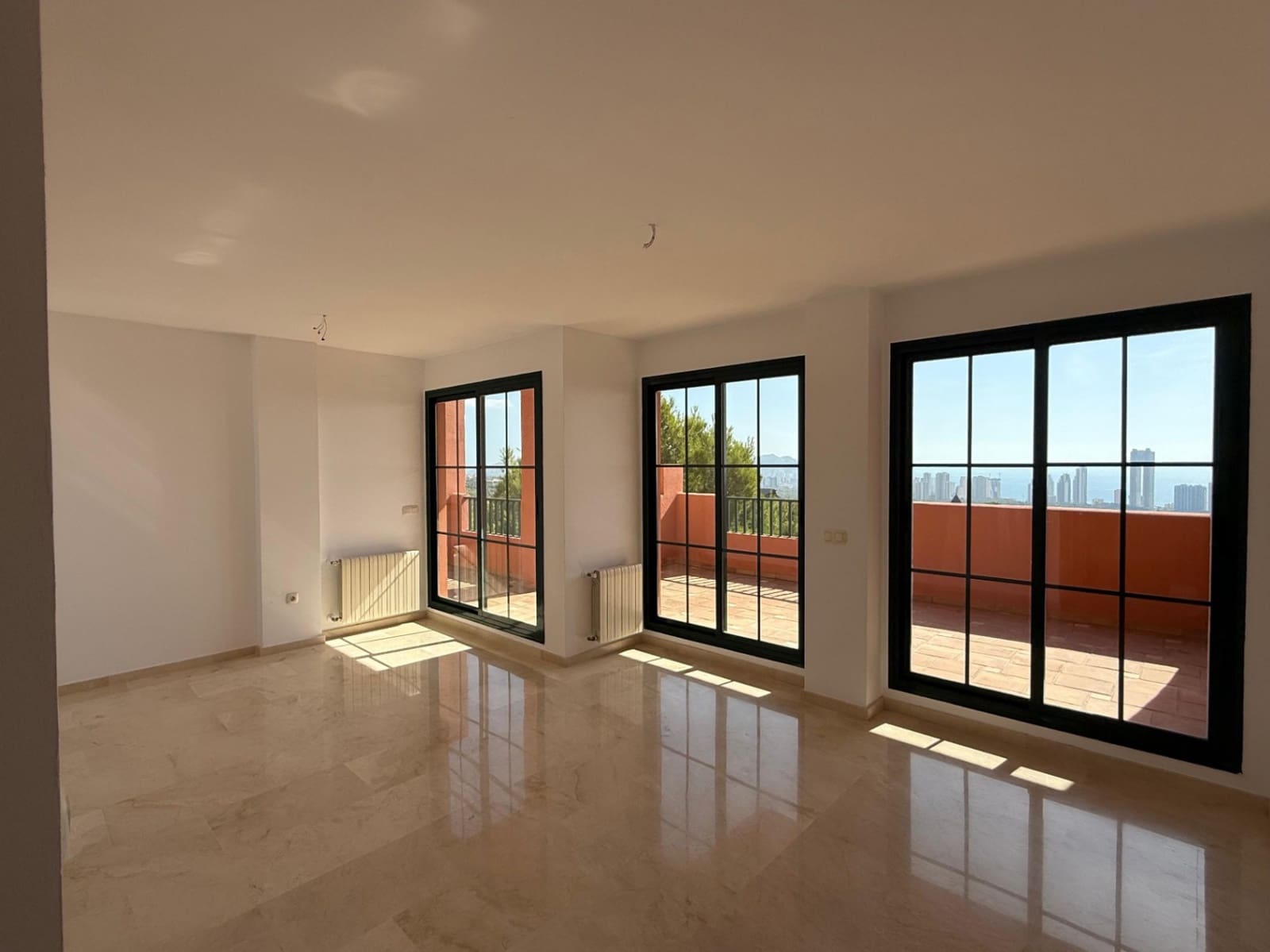 3 soveværelse Penthouse til salg i Finestrat med swimmingpool garage - € 525.000 (Ref: 10158832)