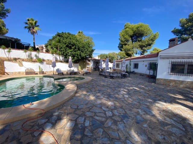 3 bedroom Villa for sale in Barranco Hondo, La Nucia with pool garage - € 890,000 (Ref: 10162491)