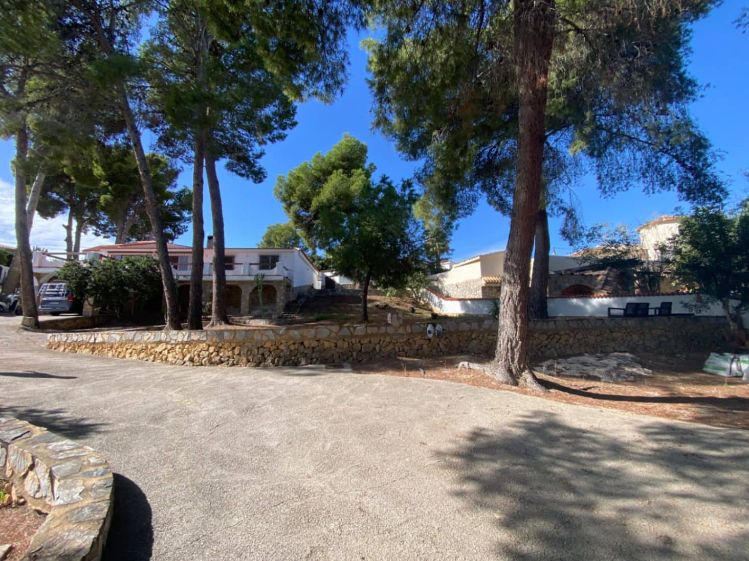 3 bedroom Villa for sale in La Nucia with pool garage - € 890,000 (Ref: 10162491)