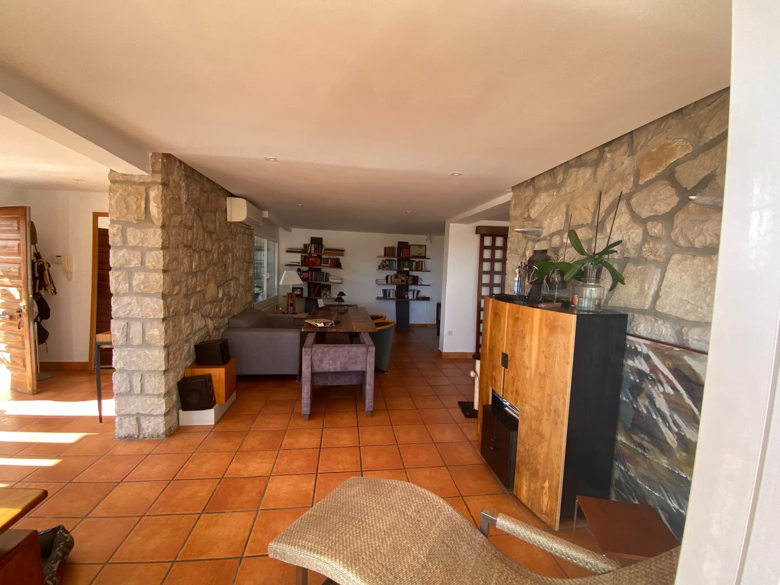 3 bedroom Villa for sale in La Nucia with pool garage - € 890,000 (Ref: 10162491)