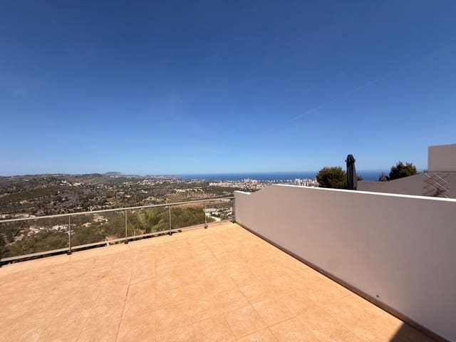 3 chambre Maison de Ville à vendre à Oltamar - Cucarres, Calpe / Calp avec piscine garage - 568 500 € (Ref: 10162508)