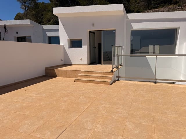 3 chambre Maison de Ville à vendre à Oltamar - Cucarres, Calpe / Calp avec piscine garage - 568 500 € (Ref: 10162508)