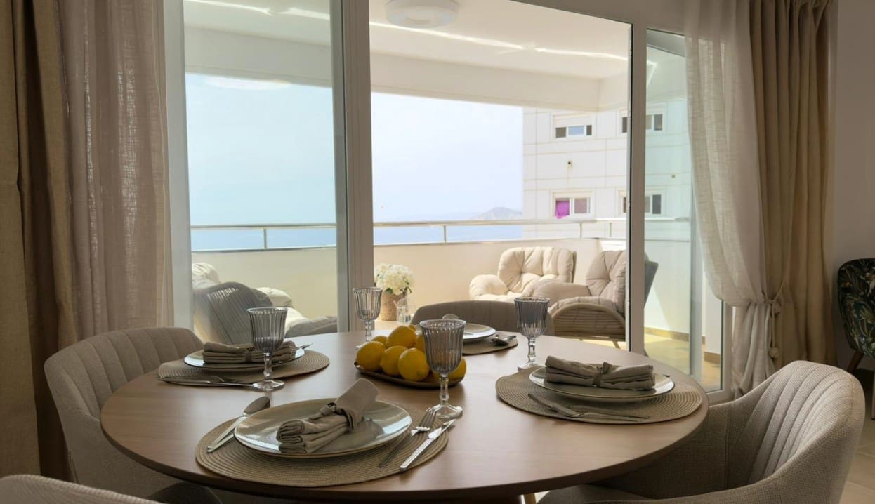 3 soverom Leilighet til salgs i Benidorm med svømmebasseng garasje - € 450 000 (Ref: 10165494)