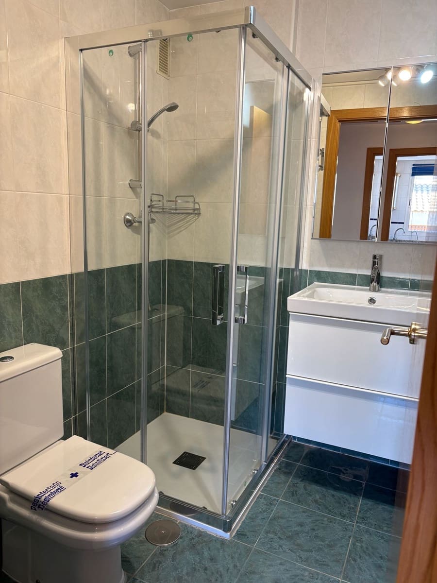 3 quarto Penthouse para arrendar em Albir com piscina garagem - 1 600 € (Ref: 10182351)