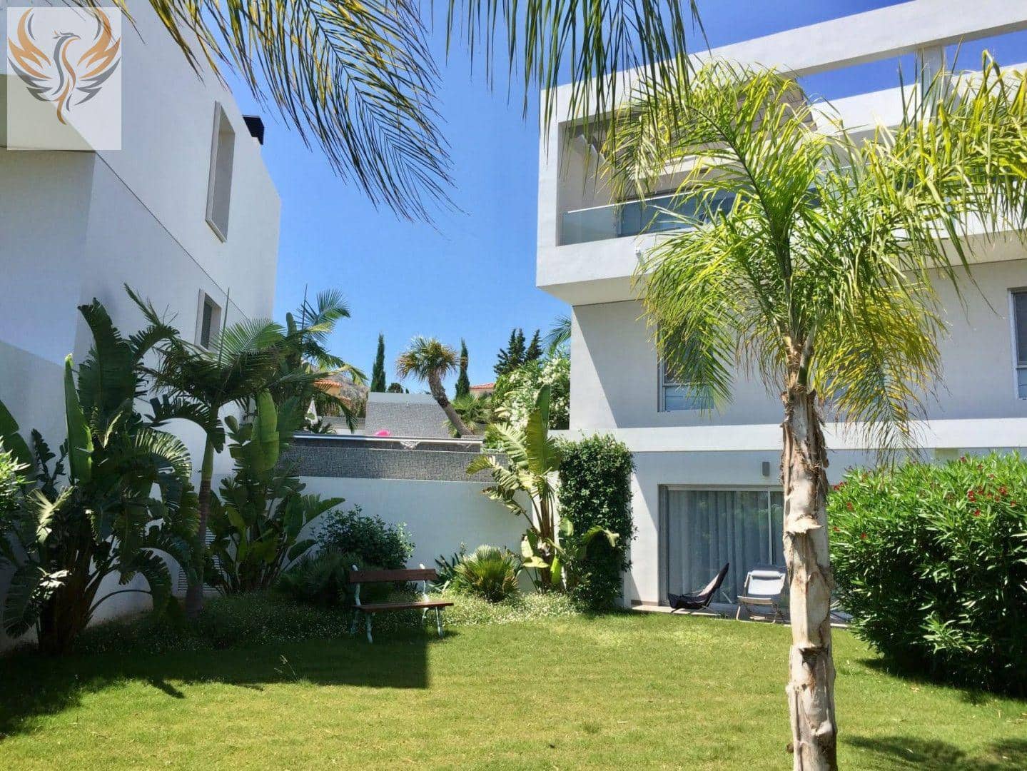 Villa for sale in Albir with pool garage - € 2,840,000 (Ref: 7214996)