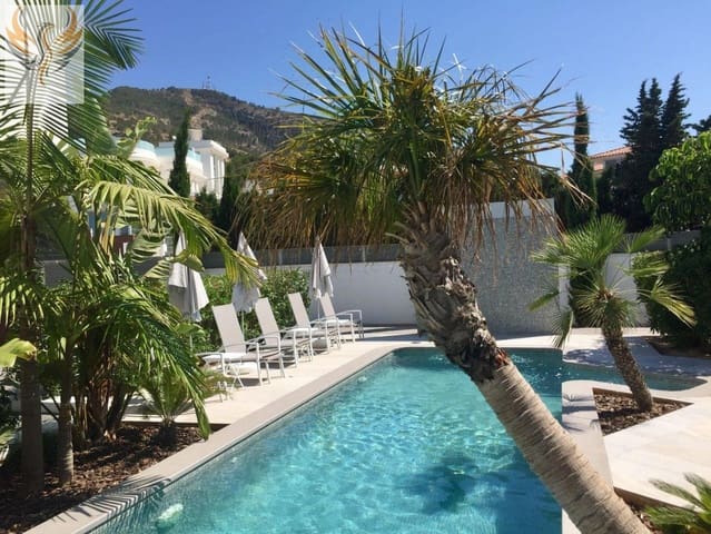 Villa til salg i Albir, Alfaz del Pi / L'Alfàs del Pi med swimmingpool garage - € 2.840.000 (Ref: 7214996)