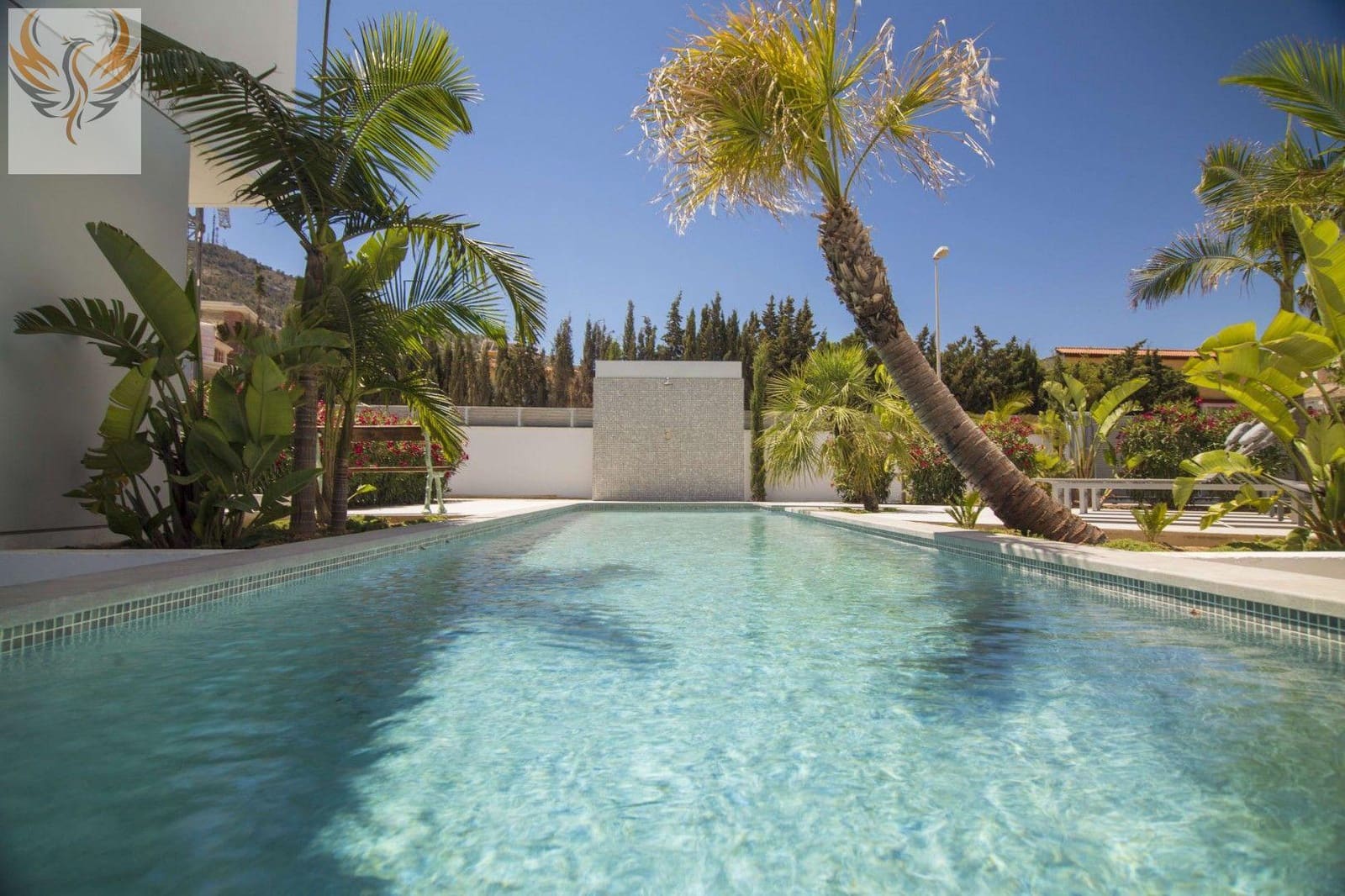 Villa for sale in Albir with pool garage - € 2,840,000 (Ref: 7214996)