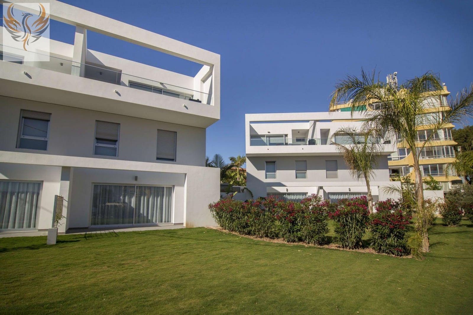 Villa for sale in Albir with pool garage - € 2,840,000 (Ref: 7214996)