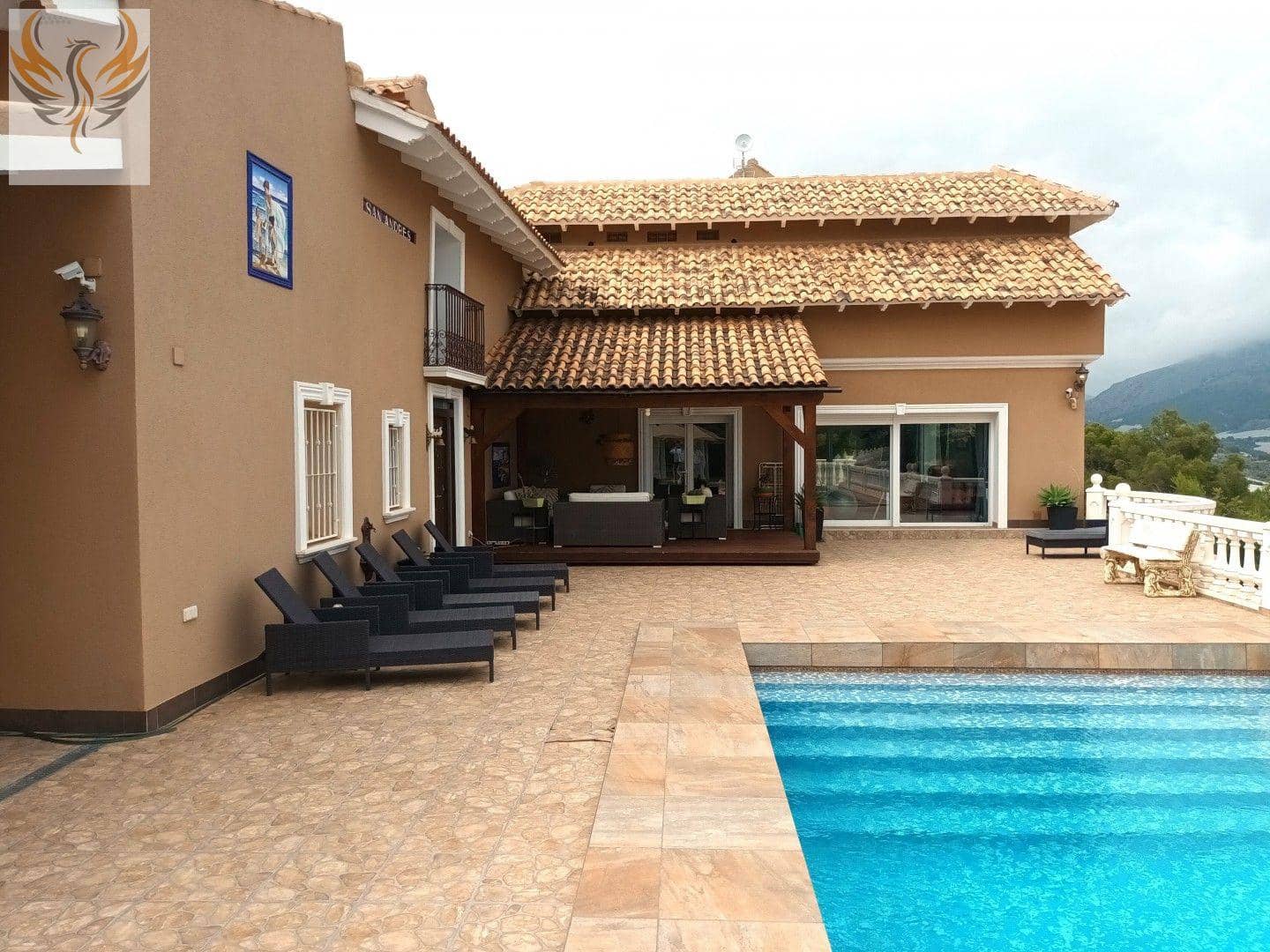 7 soveværelse Villa til salg i La Nucia med swimmingpool garage - € 2.500.000 (Ref: 7651870)