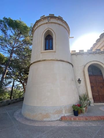 8 bedroom Finca/Country House for sale in El Secanet - Hacienda del Sol, La Villajoyosa / Vila Joiosa with pool garage - € 1,700,000 (Ref: 8371397)