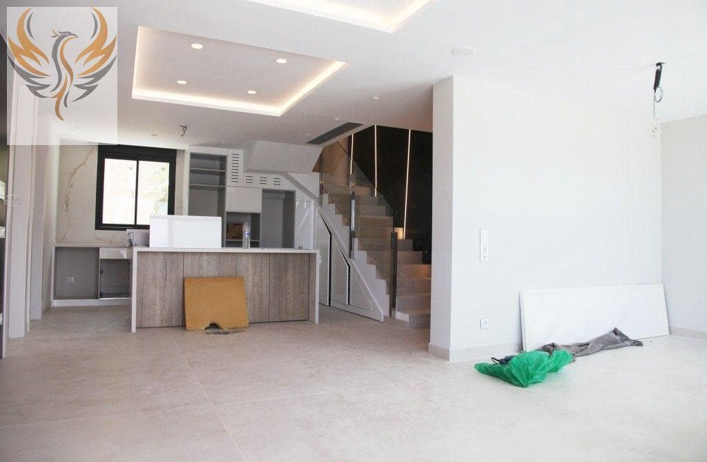3 chambre Appartement à vendre à Benidorm avec piscine garage - 1 650 000 € (Ref: 8373034)