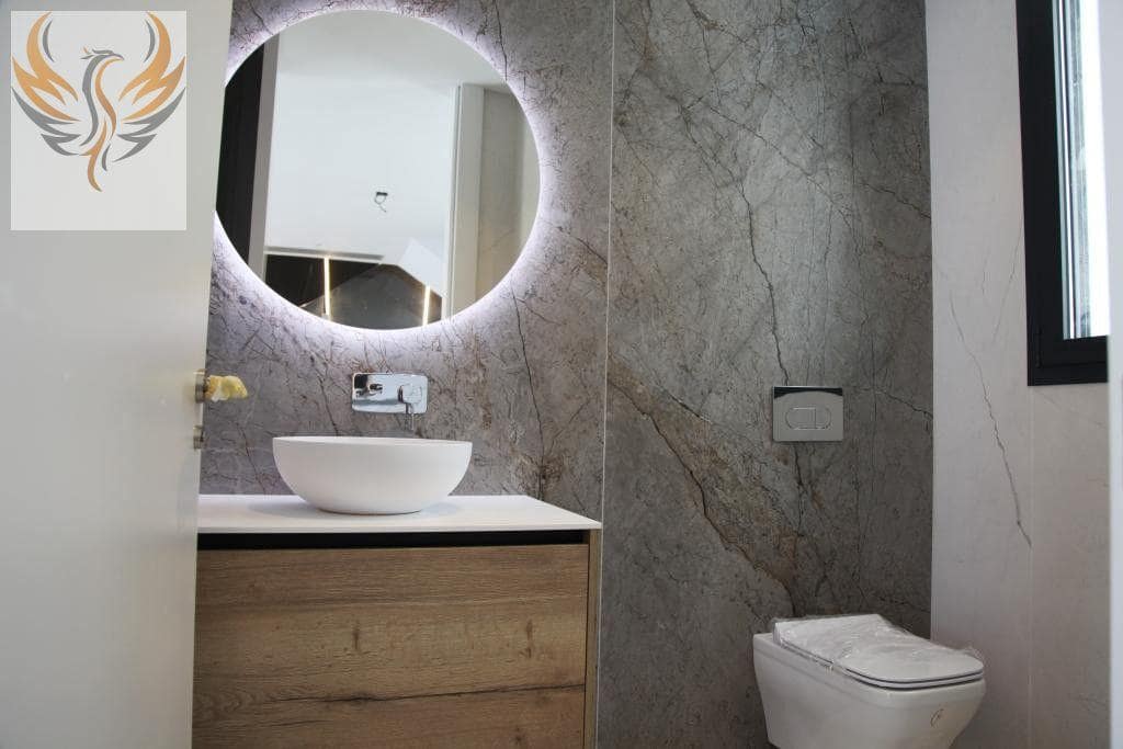 3 chambre Appartement à vendre à Benidorm avec piscine garage - 1 650 000 € (Ref: 8373034)