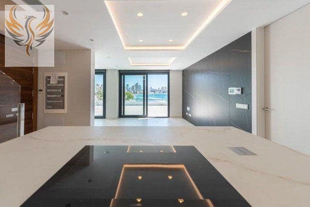 3 chambre Appartement à vendre à Benidorm avec piscine garage - 1 650 000 € (Ref: 8373034)