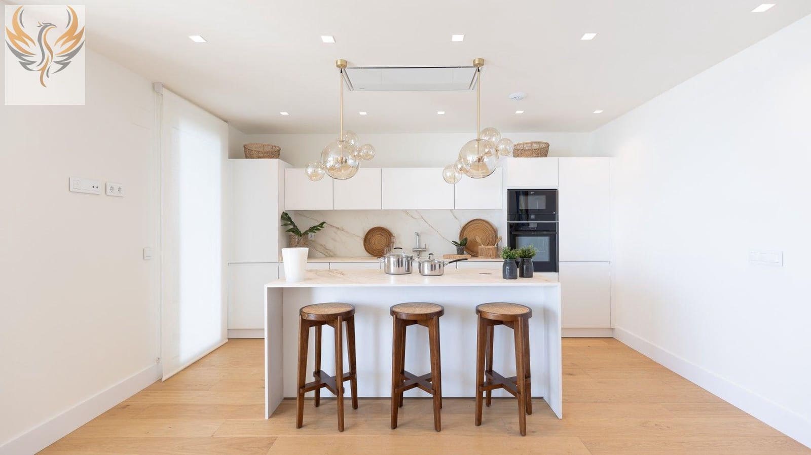 3 slaapkamer Appartement te koop in Benidorm met zwembad garage - € 1.550.000 (Ref: 8373037)