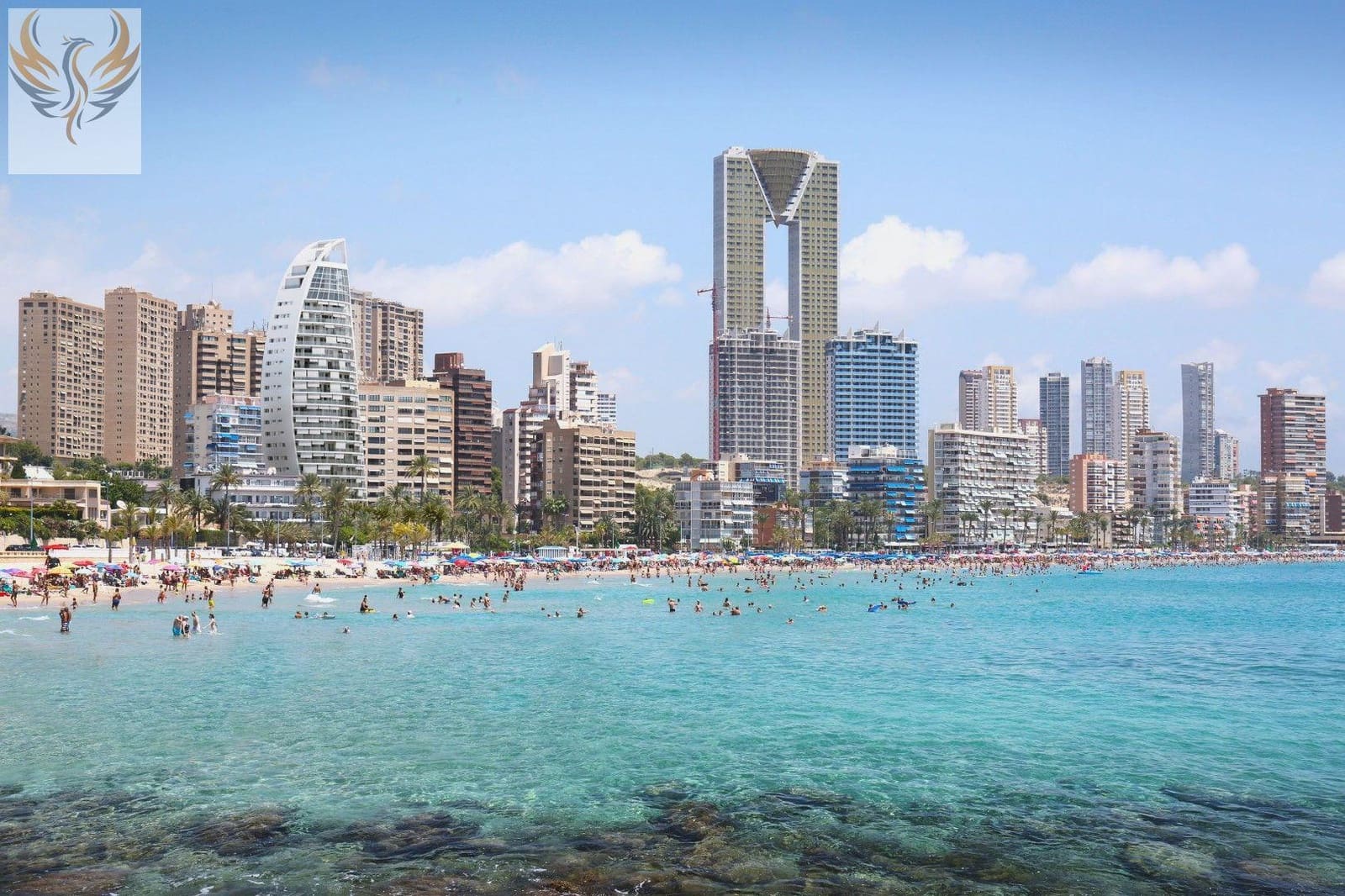 3 slaapkamer Appartement te koop in Benidorm met zwembad garage - € 1.550.000 (Ref: 8373037)