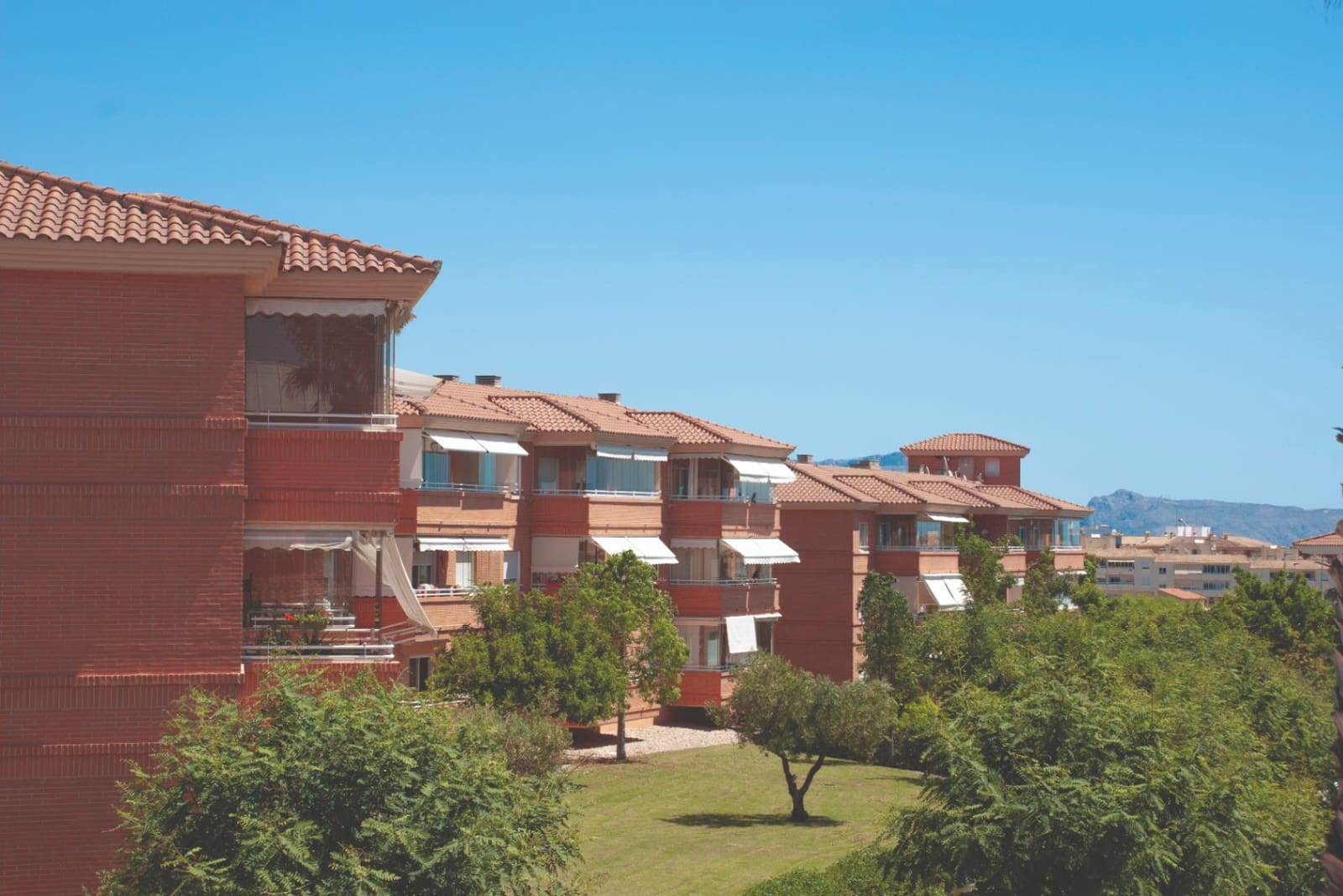 1 soverom Leilighet til salgs i Alfaz del Pi / L'Alfas del Pi med svømmebasseng garasje - € 149 000 (Ref: 8373038)