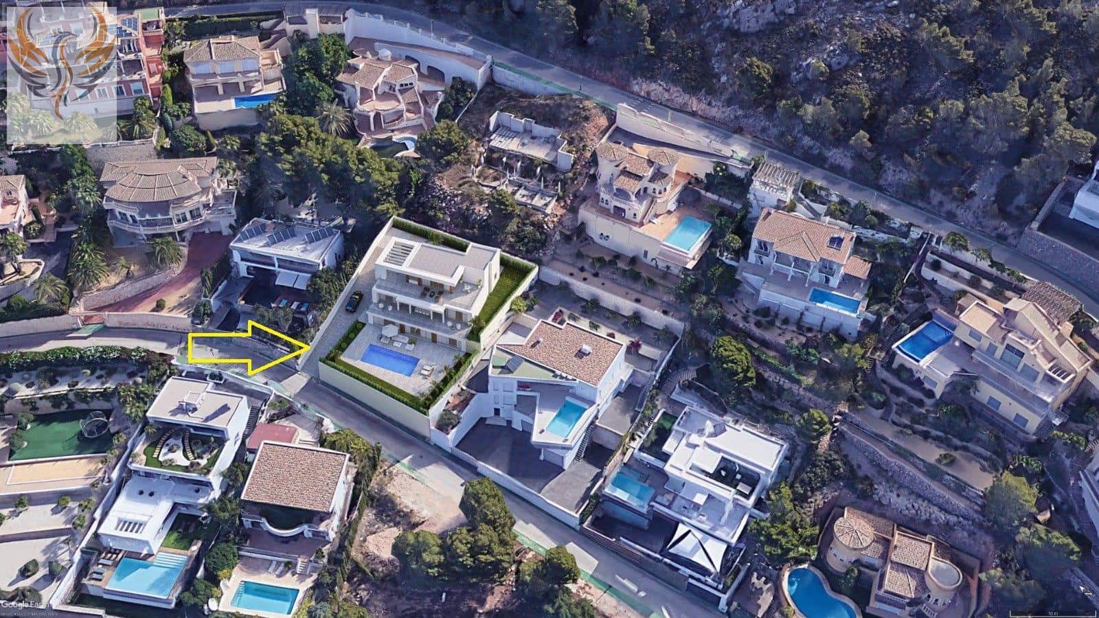 4 bedroom Villa for sale in Altea with pool garage - € 2,250,000 (Ref: 8373065)