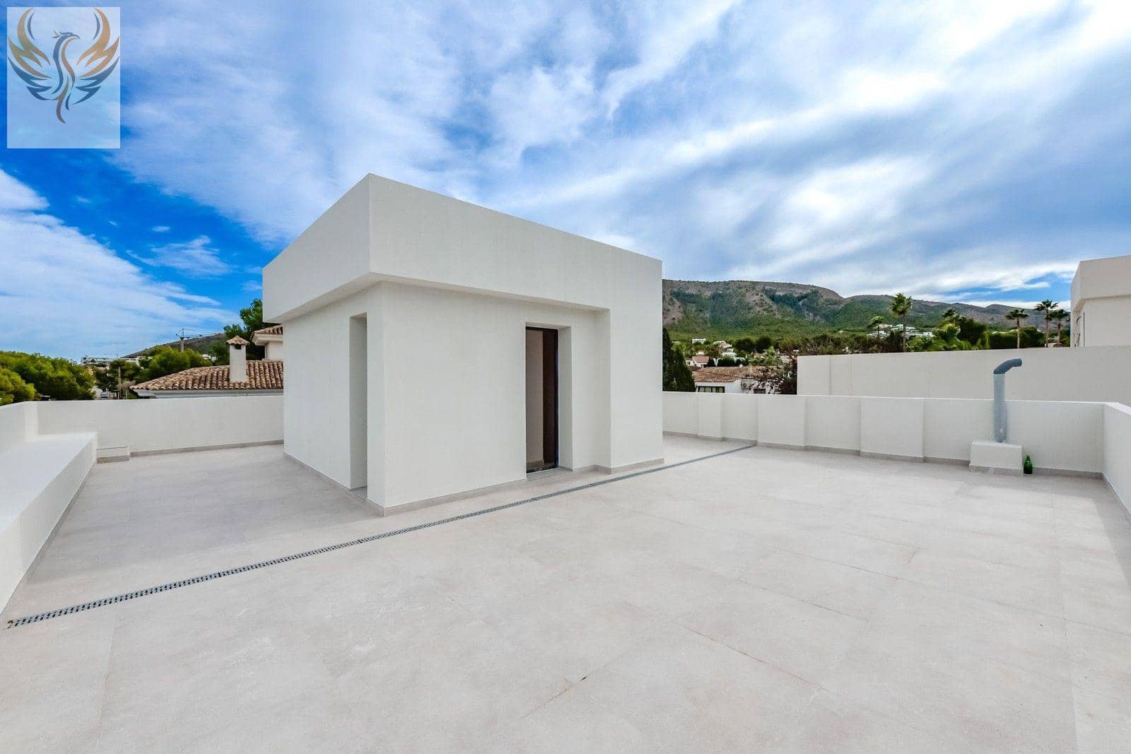 Chalet de 4 habitaciones en Albir en venta - 1.250.000 € (Ref: 8373073)