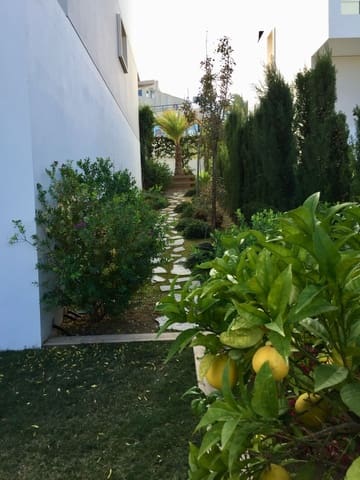 4 slaapkamer Villa te huur in Albir, Alfaz del Pi / L'Alfàs del Pi met zwembad garage - € 2.600 (Ref: 8392911)