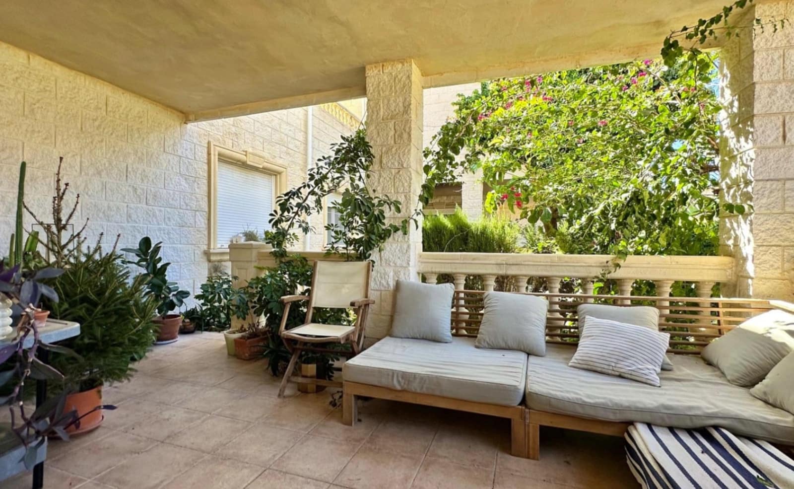 5 soveværelse Rækkehus til salg i Albir med swimmingpool garage - € 450.000 (Ref: 8398069)