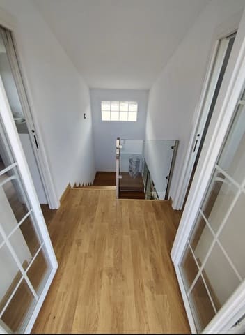 3 bedroom Villa for sale in Polop with pool garage - € 625,000 (Ref: 8511220)