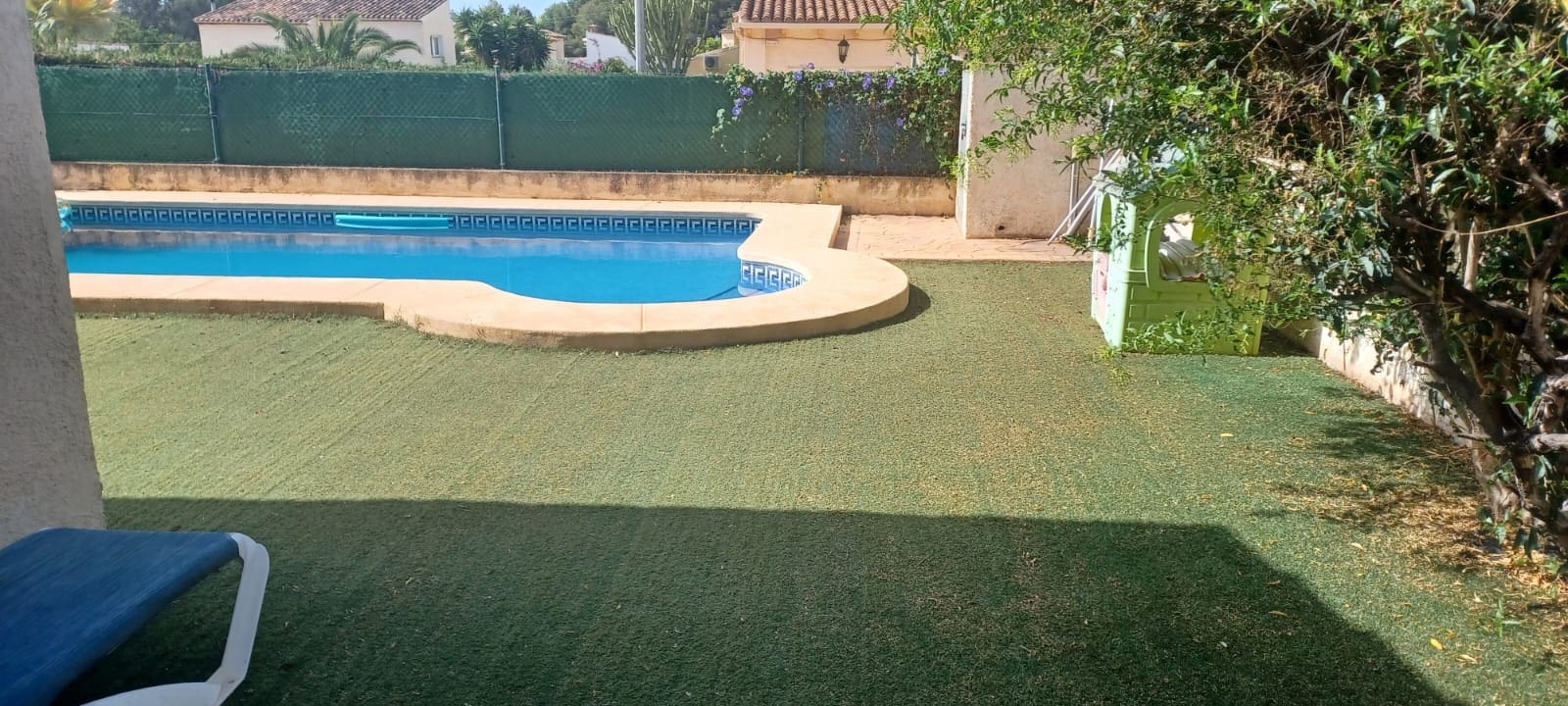 4 bedroom Villa for sale in La Nucia with pool garage - € 430,000 (Ref: 8511251)