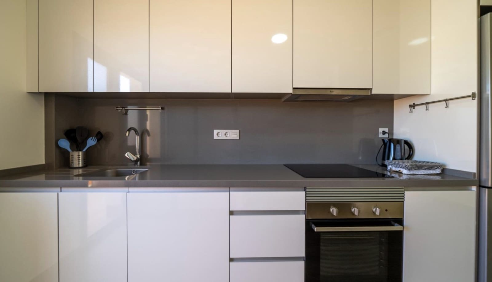 2 bedroom Apartment for rent in Finestrat with pool garage - € 1,500 (Ref: 8524711)