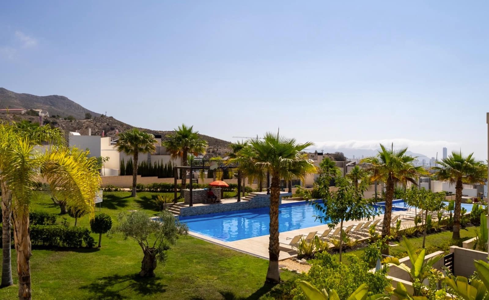 2 bedroom Apartment for rent in Finestrat with pool garage - € 1,500 (Ref: 8524711)