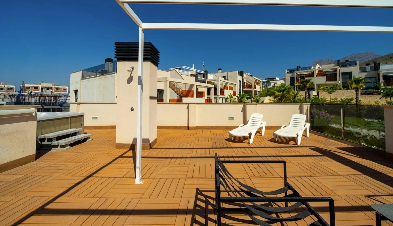 2 bedroom Apartment for rent in Finestrat with pool garage - € 1,500 (Ref: 8524711)