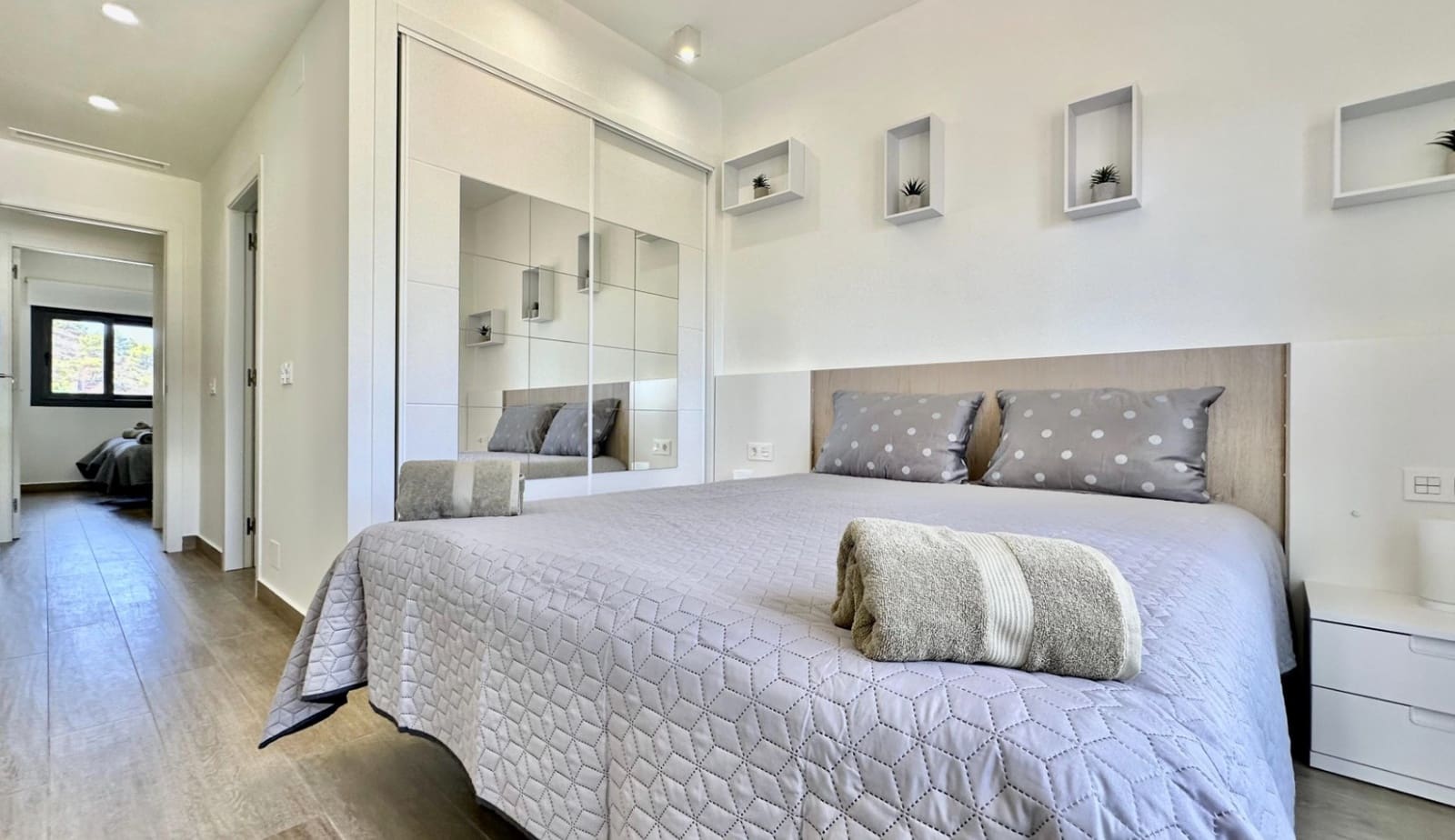 2 bedroom Apartment for rent in Finestrat with pool garage - € 1,500 (Ref: 8524711)