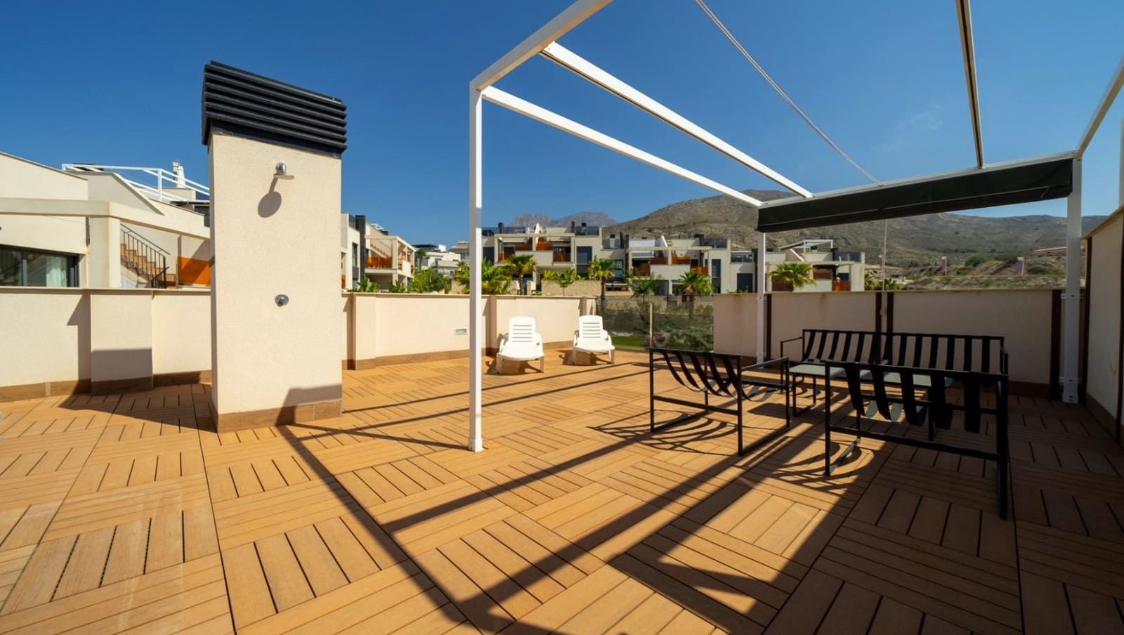 2 bedroom Apartment for rent in Finestrat with pool garage - € 1,500 (Ref: 8524711)