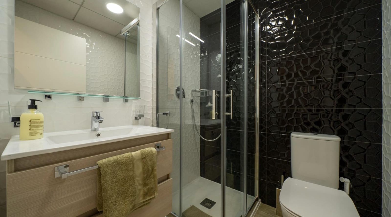 2 bedroom Apartment for rent in Finestrat with pool garage - € 1,500 (Ref: 8524711)