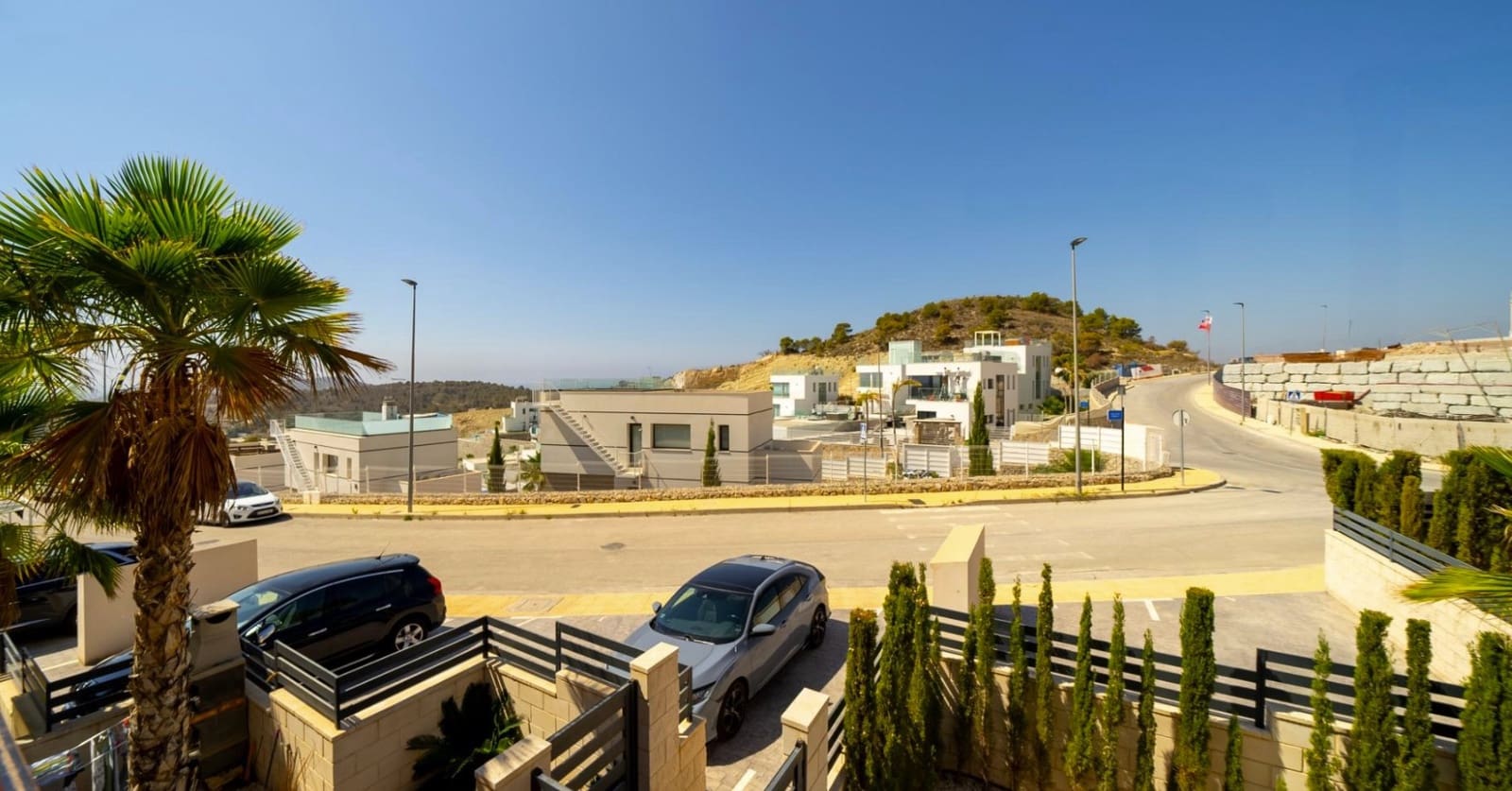 2 bedroom Apartment for rent in Finestrat with pool garage - € 1,500 (Ref: 8524711)