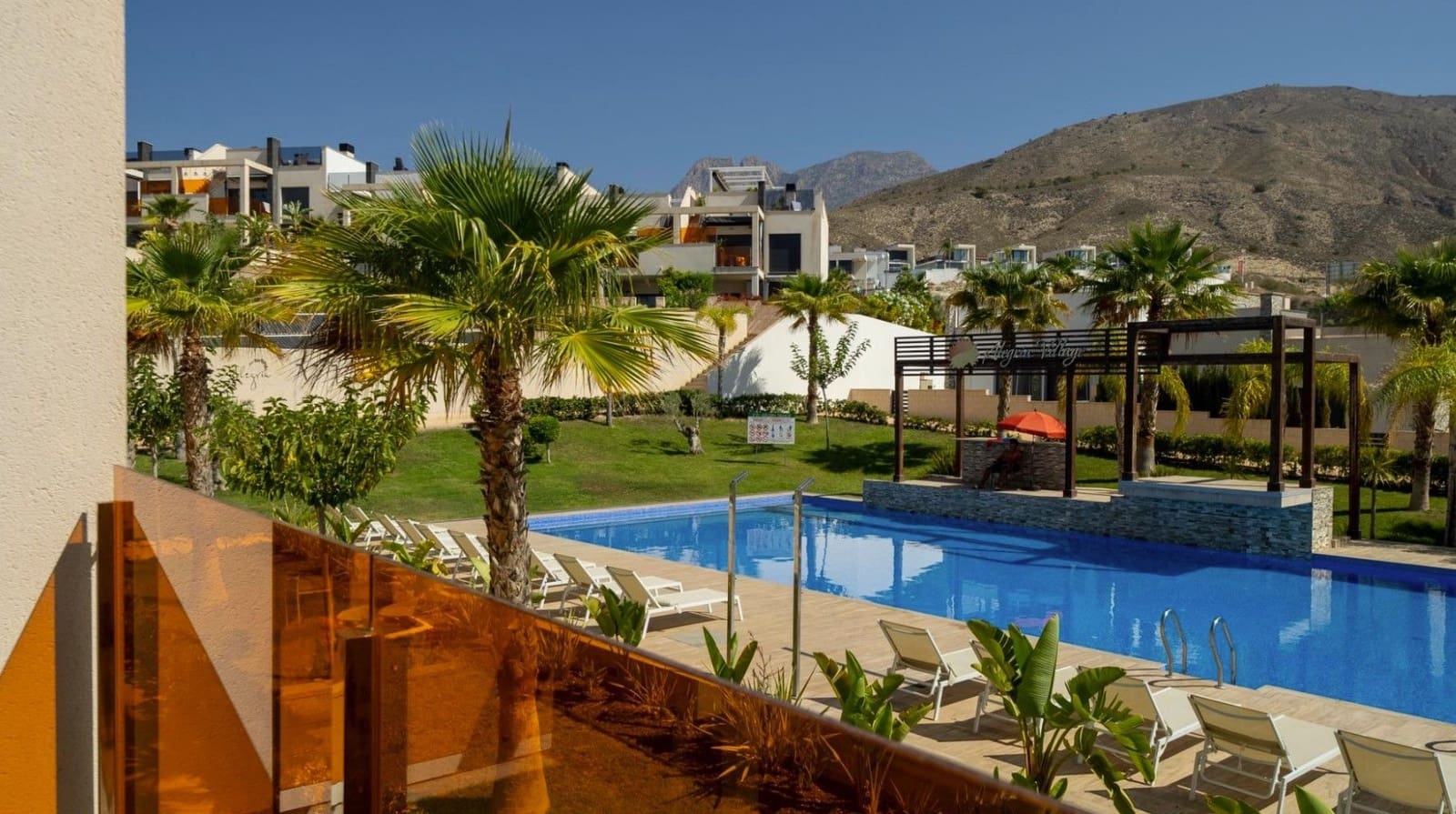 2 bedroom Apartment for rent in Finestrat with pool garage - € 1,500 (Ref: 8524711)