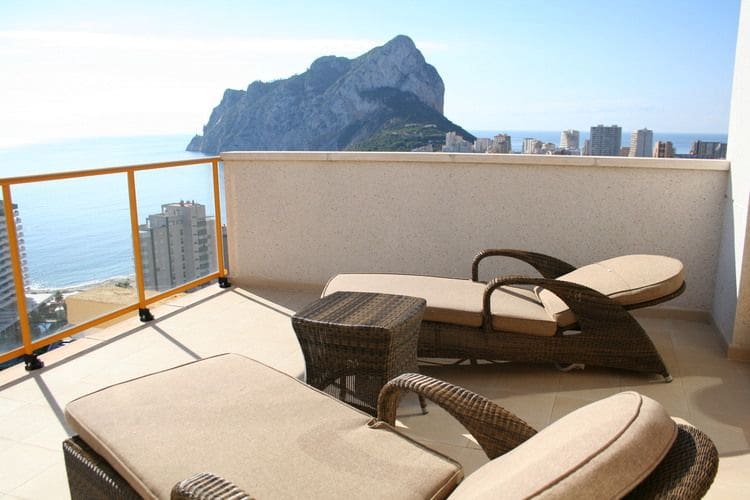 3 soverom Penthouse til salgs i Calpe / Calp med svømmebasseng garasje - € 637 000 (Ref: 8600159)