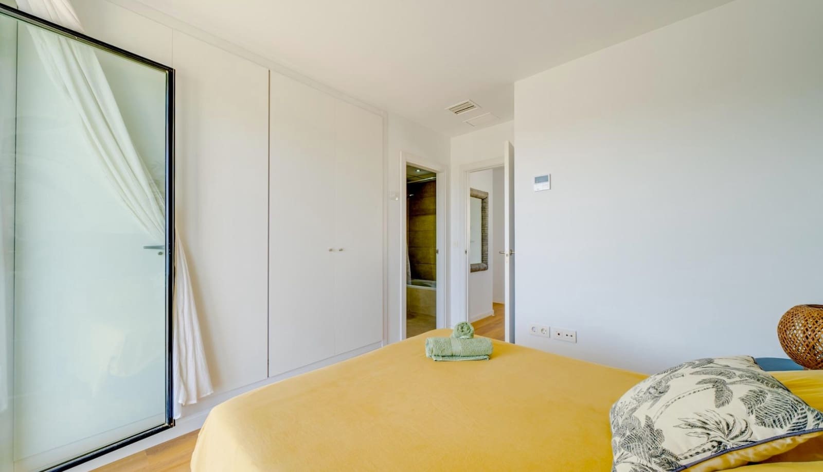 4 makuuhuone Huvila vuokrattavana paikassa Finestrat mukana uima-altaan - 2 800 € (Ref: 8651504)