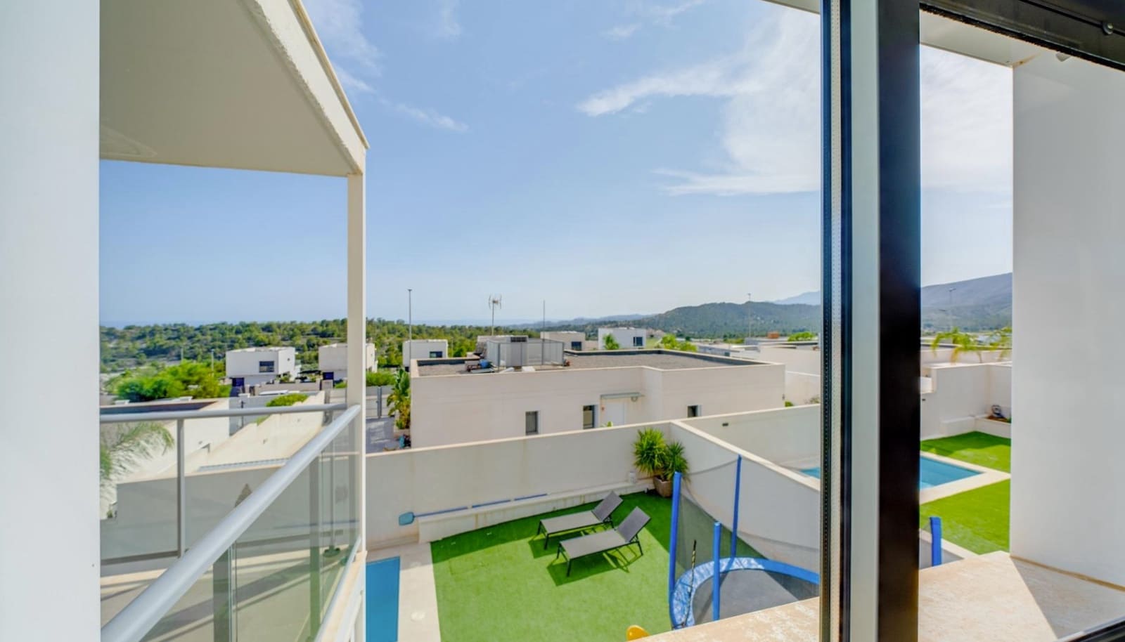 4 makuuhuone Huvila vuokrattavana paikassa Finestrat mukana uima-altaan - 2 800 € (Ref: 8651504)