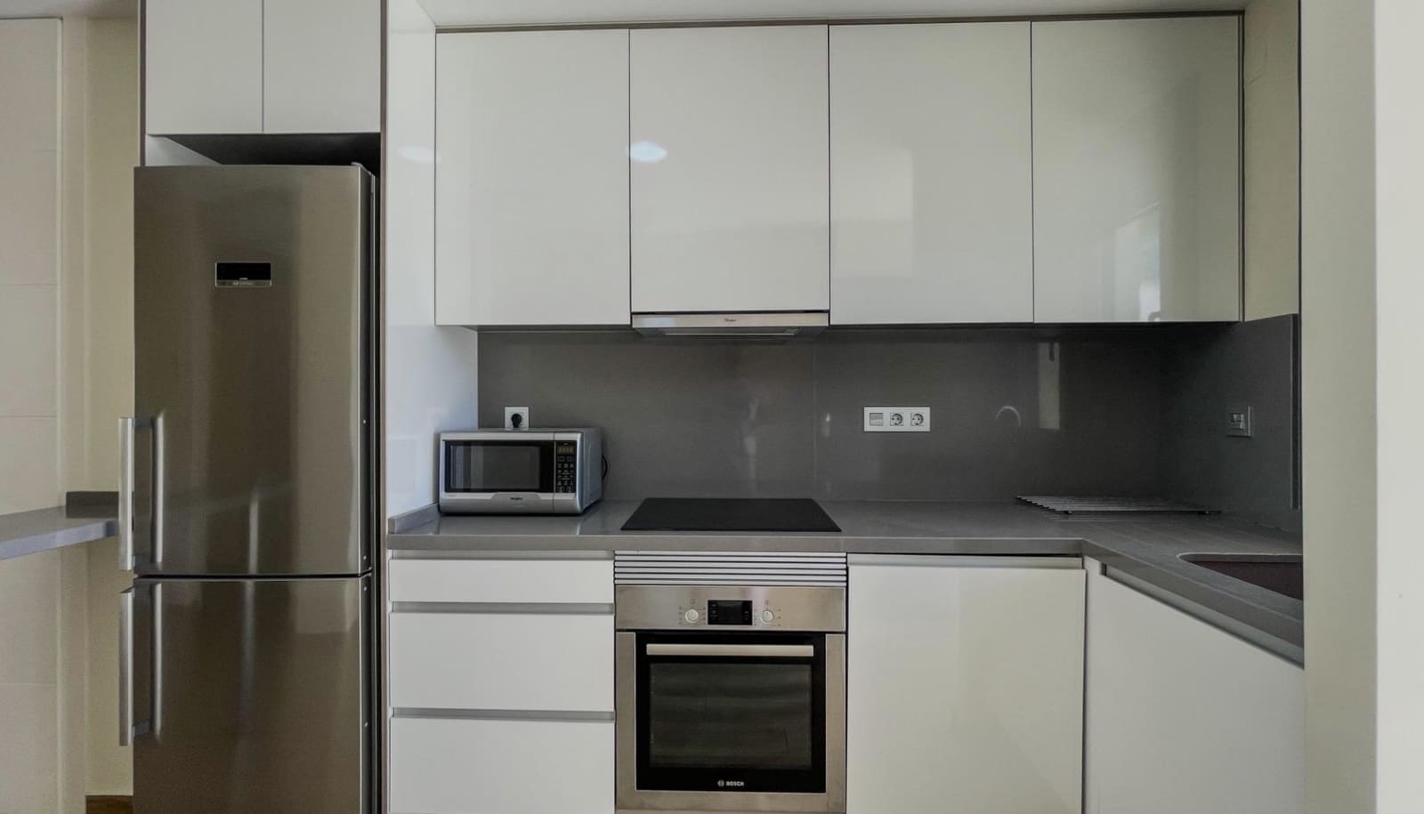 2 slaapkamer Appartement te huur in Finestrat met zwembad garage - € 1.700 (Ref: 8651505)