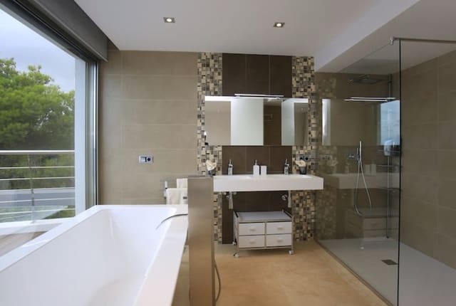 6 Zimmer Villa zu verkaufen in Altea mit Garage - 6.300.000 € (Ref: 8672392)