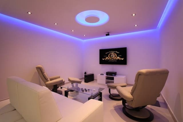 6 Zimmer Villa zu verkaufen in Altea mit Garage - 6.300.000 € (Ref: 8672392)