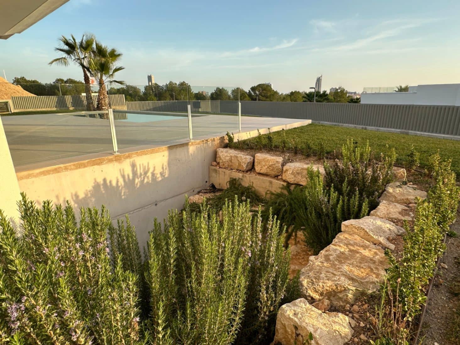 4 quarto Moradia para venda em Finestrat com piscina garagem - 807 000 € (Ref: 8734743)