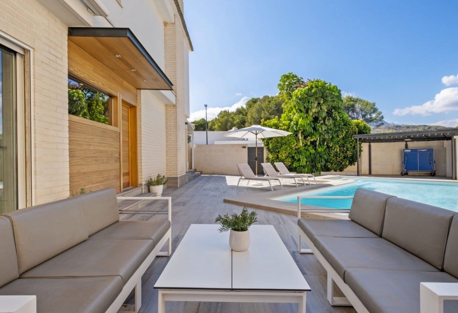 4 chambre Villa/Maison à vendre à Alfaz del Pi / L'Alfas del Pi avec piscine garage - 598 000 € (Ref: 8904945)