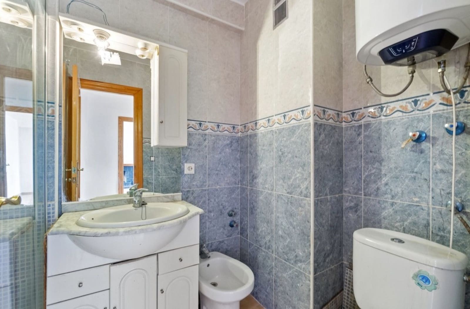 3 soveværelse Lejlighed til salg i Torrevieja - € 158.000 (Ref: 8950053)