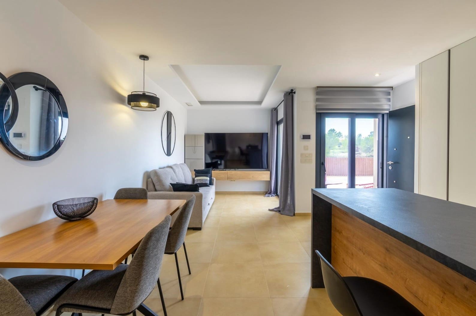 2 sypialnia Willa do wynajęcia w Finestrat z garażem - 1 900 € (Ref: 8973687)