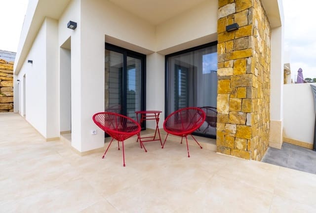 Chalet de 2 habitaciones en Golf Bahía, Finestrat en alquiler con garaje - 1.900 € (Ref: 8973687)