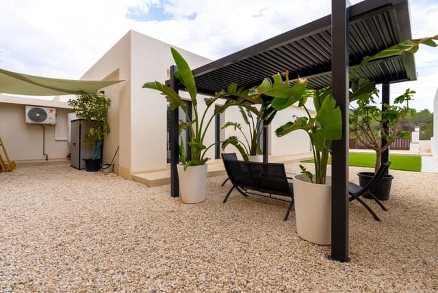 Chalet de 2 habitaciones en Golf Bahía, Finestrat en alquiler con garaje - 1.900 € (Ref: 8973687)