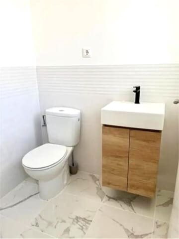 3 slaapkamer Rijtjeshuis te koop in Barranco Hondo, La Nucia met zwembad garage - € 340.000 (Ref: 9008485)